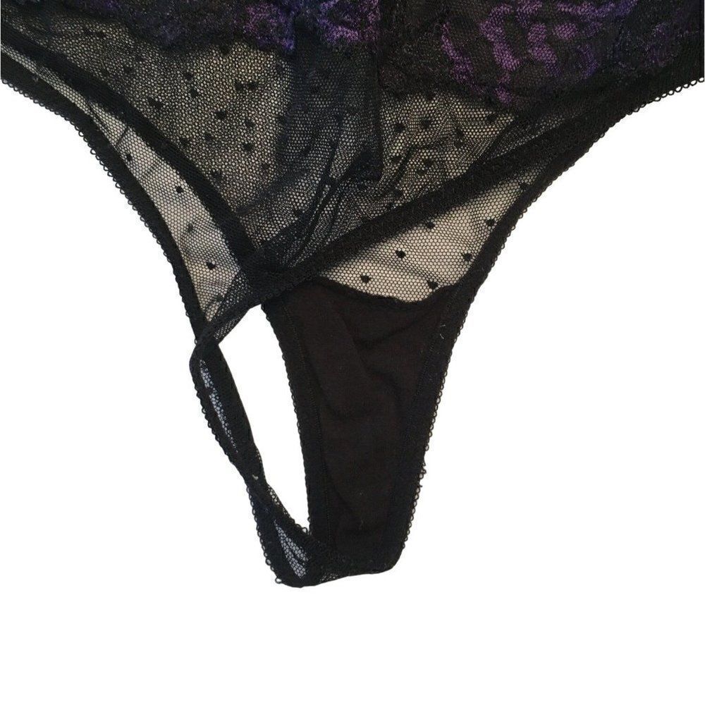 Fredericks of Hollywood strings Size L - Picture 8 of 9